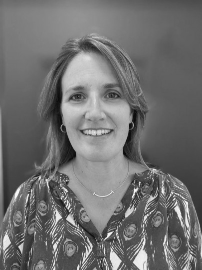 Fiona Dixon professional