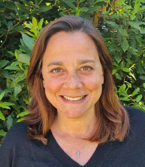 Katie Mundow professional