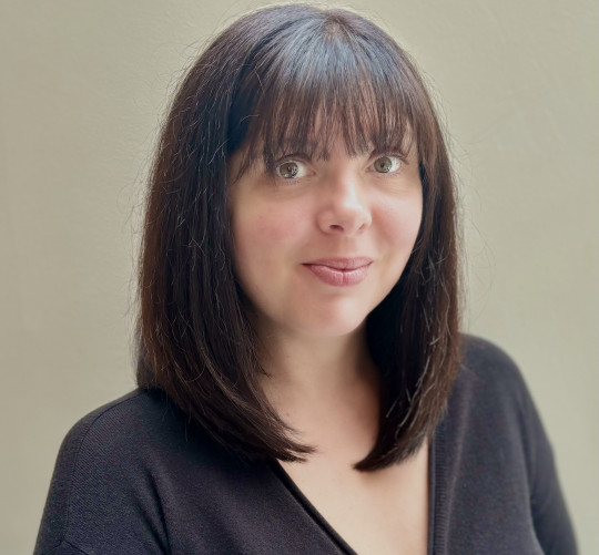 Julie Satur professional