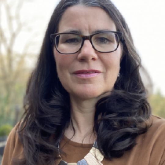 Zoe Beezer professional