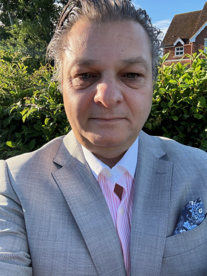 Chris Zacharia professional