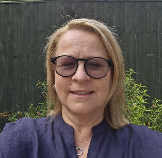 Mandy Kirkby Dyer professional