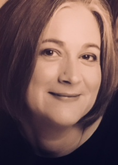 Lisa Lynch professional